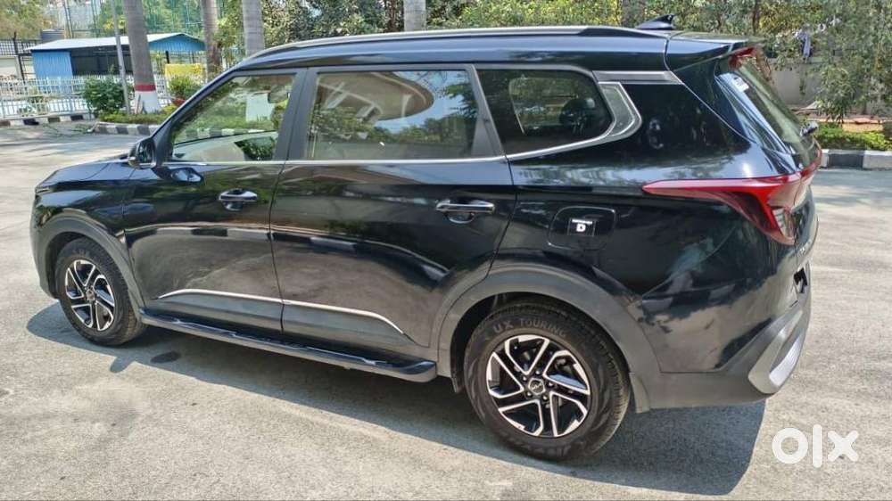 Kia Carens Prestige Plus Diesel Manual Less Driven Showroom Track