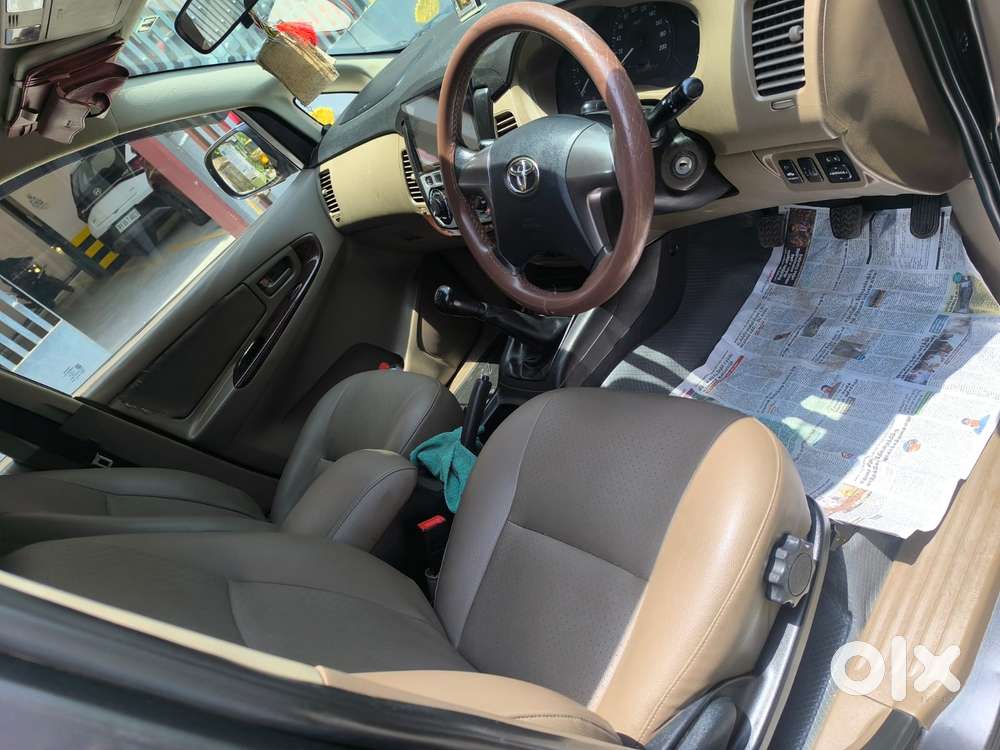 Toyota Innova 2.5 G (diesel) 7 Seater, 2016, Diesel