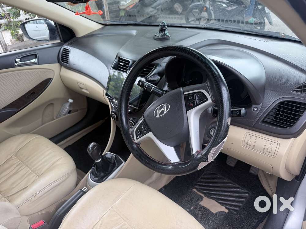 Hyundai Fluidic Verna 1.6 Vtvt Sx, 2012, Petrol