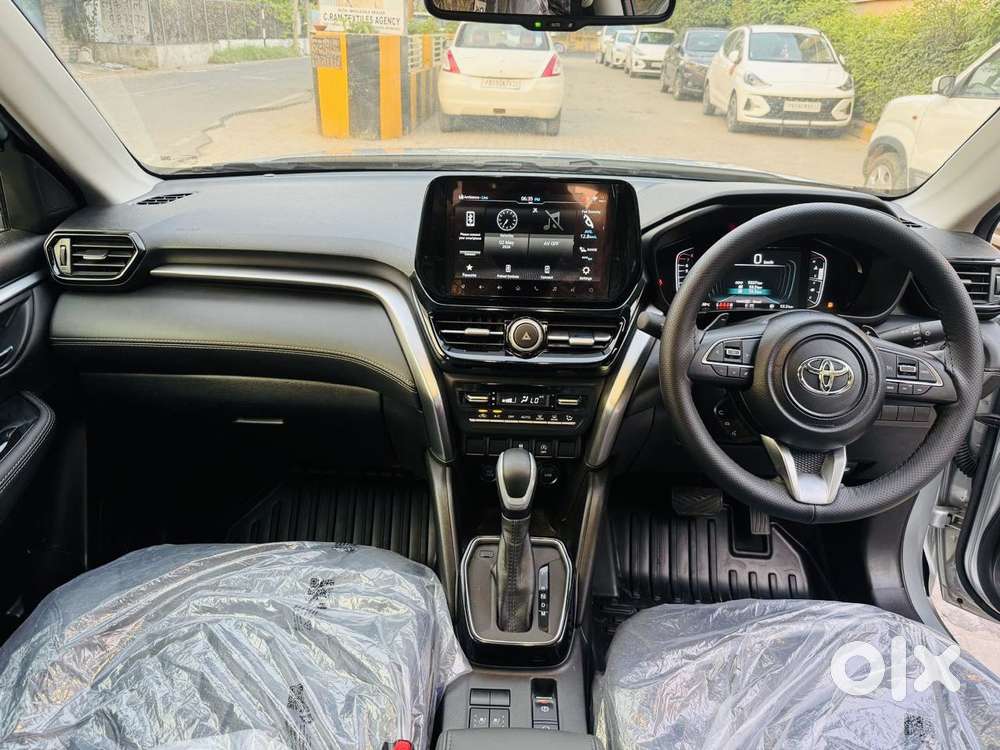 Toyota Urban Cruiser Hyryder 1.5 G Neo Drive At, 2025, Petrol