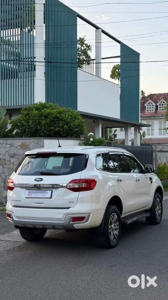 2018 Model Ford Endeavour 3.2 Titanium Automatic 4&times;4 Diesel