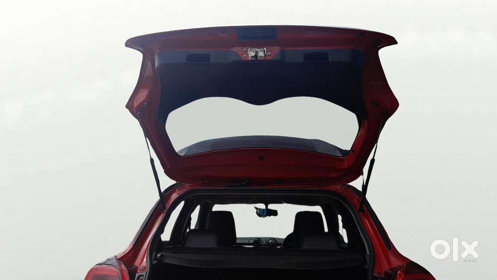 Maruti Suzuki Swift Amt Vxi, 2021, Petrol