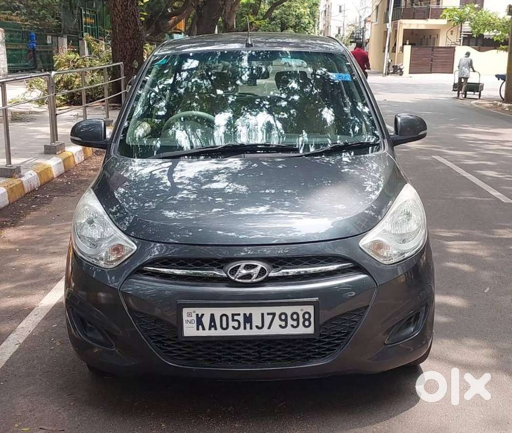 Hyundai I10 Sportz At, 2011, Petrol