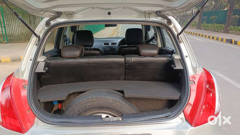 Maruti Suzuki Swift Lxi Option, 2017, Petrol
