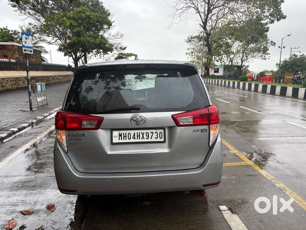 Toyota Innova Crysta 2.8 Zx At 7 Seater, 2017, Diesel