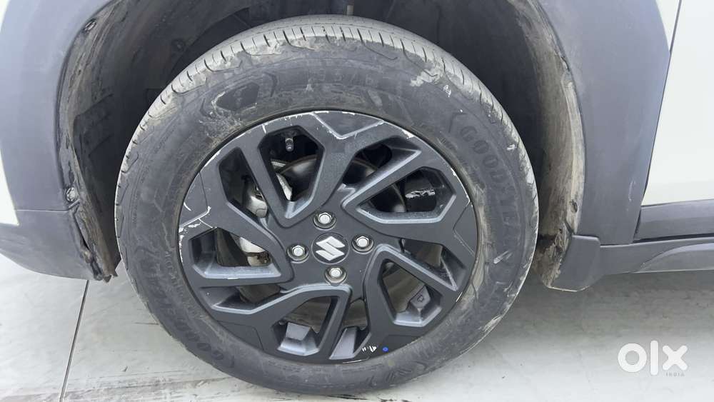 Maruti Suzuki Fronx Delta Plus 1.2l Ags, 2023, Petrol