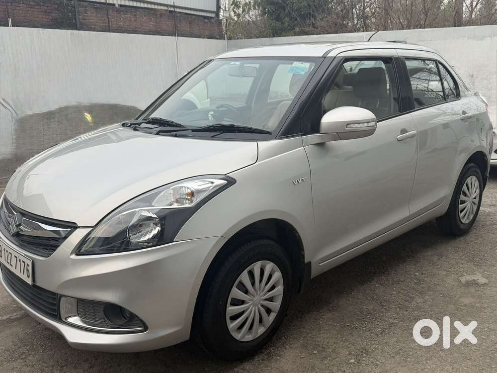Maruti Suzuki Swift Dzire 1.2 Vxi Bsiv, 2017, Petrol