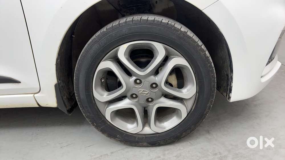 Hyundai Elite I20 1.2 Asta (o) Cvt, 2019, Petrol