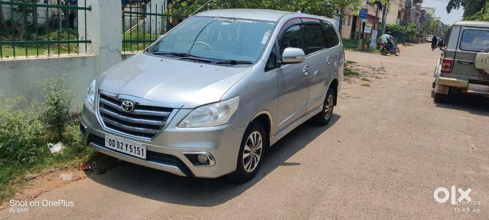 Toyota Innova Diesel 2015