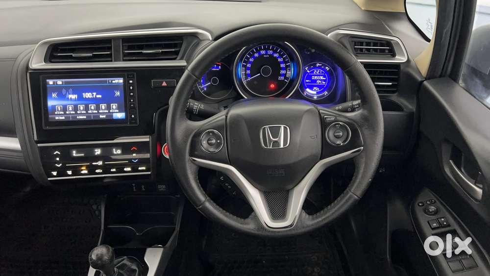 Honda Jazz [2020-2023] 1.2 Vx I-vtec Mt, 2022, Petrol