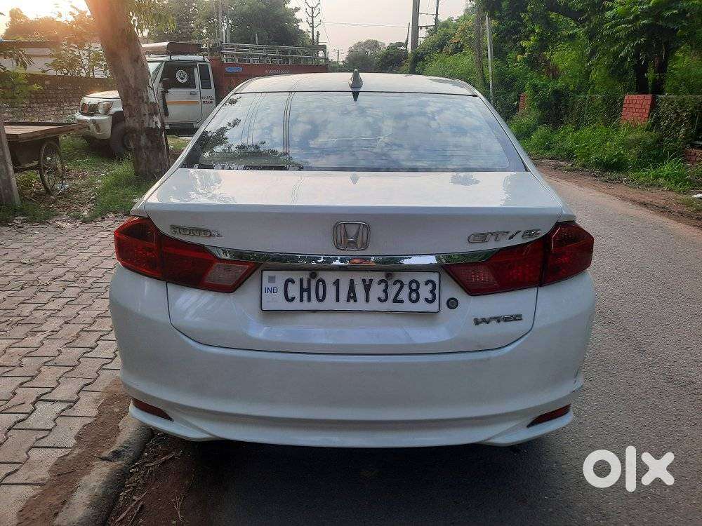 Honda City V Mt, 2014, Petrol