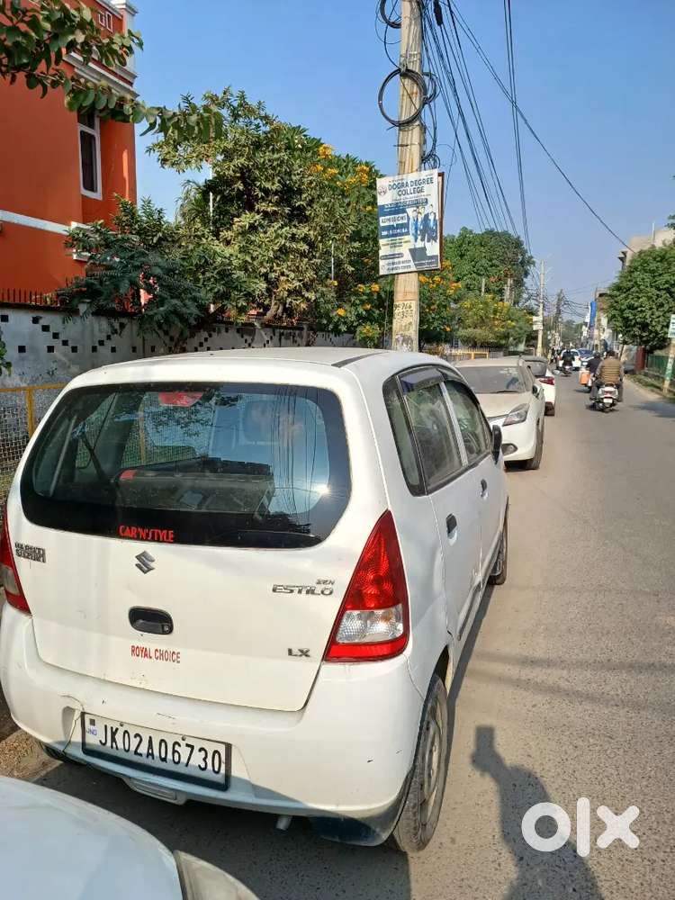 Maruti Suzuki Zen Estilo 2010