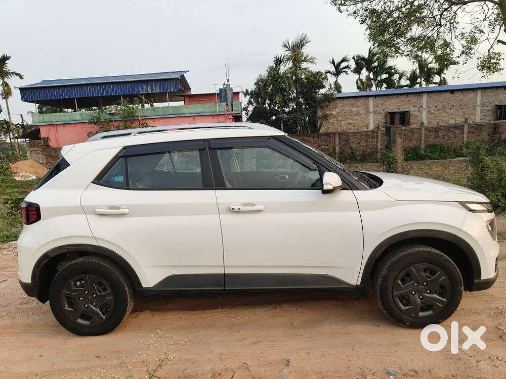 Hyundai Venue Sx, 2024, Petrol