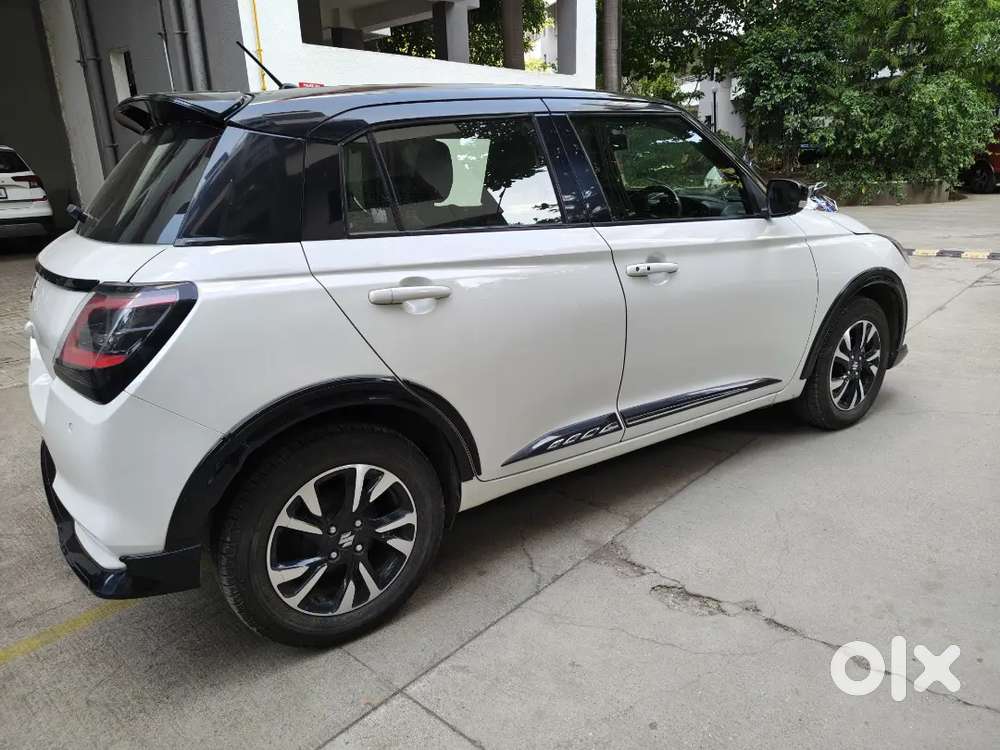2024 Swift Zxi+ Amt Dualtone  5yr Warranty  14k Km  Vip Mh12 Pass