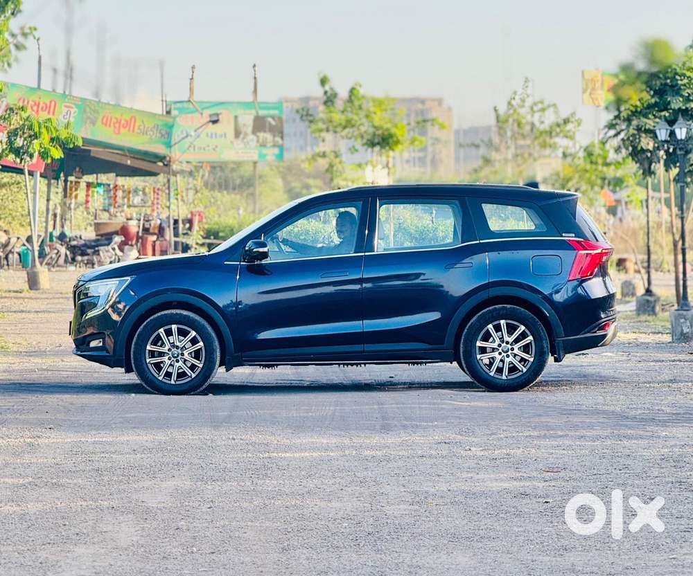 Mahindra Xuv700 2.2 Ax 7 Diesel At Luxury Pack Str Awd, 2022, Diesel