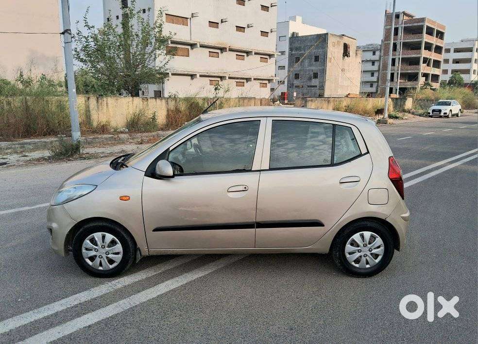 Hyundai I10 Magna 1.1l, 2012, Cng & Hybrids