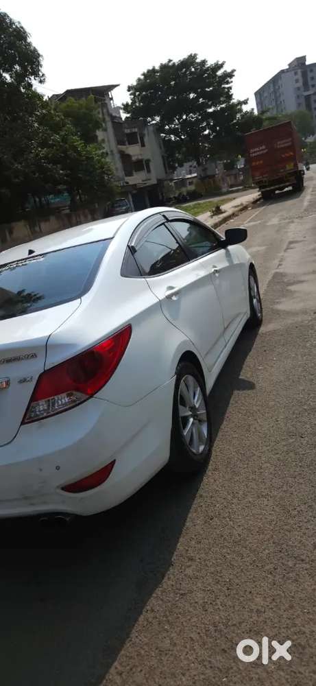 Hyundai Verna Sx Crdi 2013