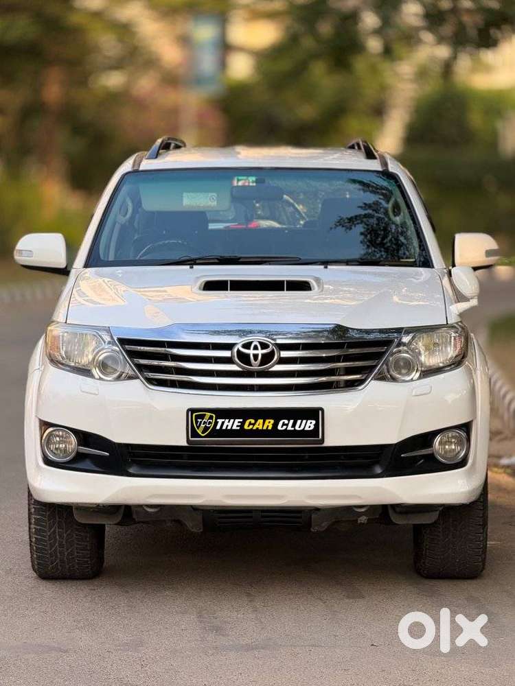 Toyota Fortuner 4x4 Mt, 2015, Diesel