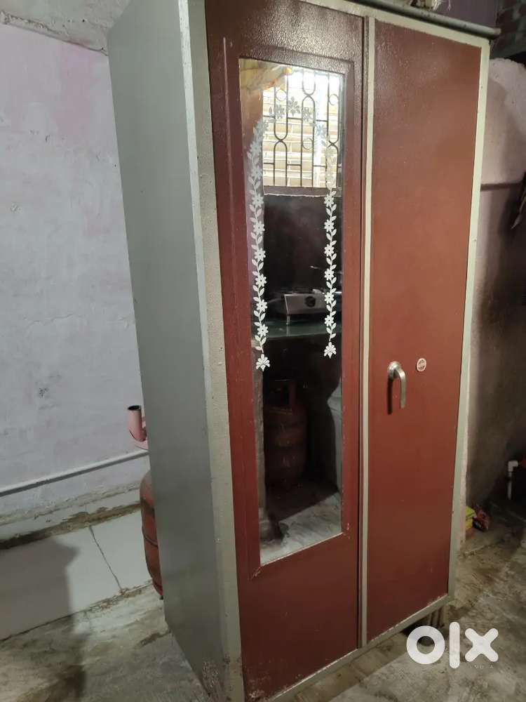 Metal wardrobe