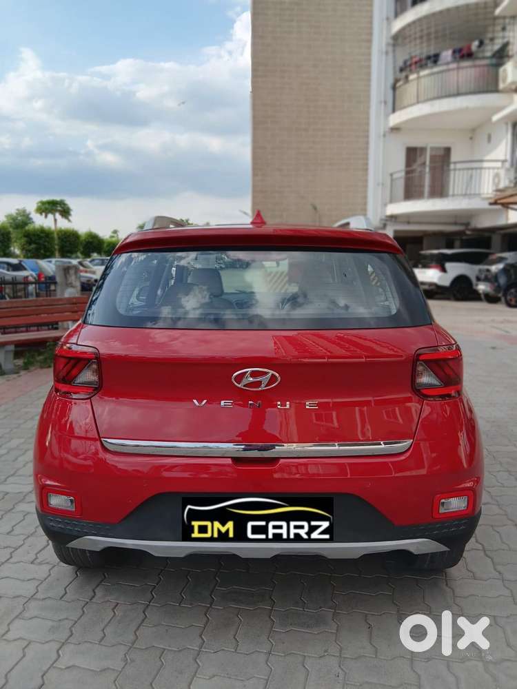 Hyundai Venue 1.2 S Plus, 2021, Petrol