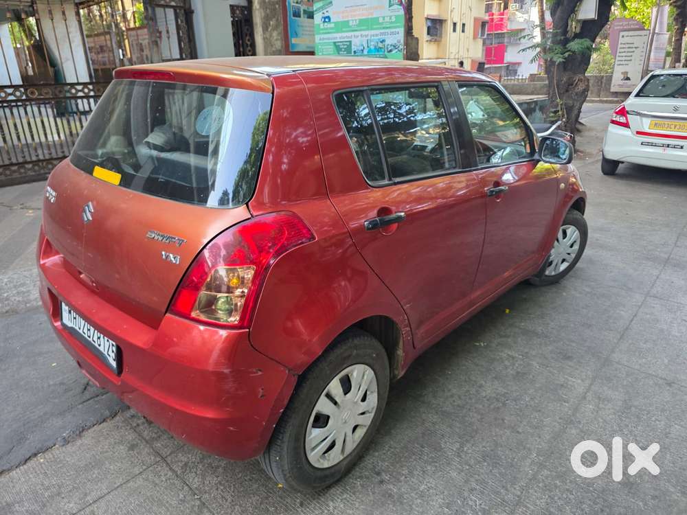 Maruti Suzuki Swift Vxi + Manual, 2011, Petrol