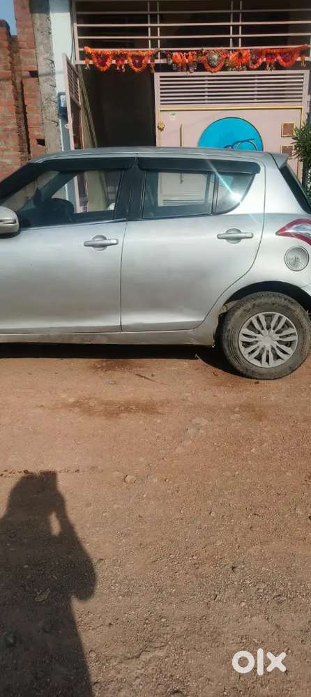 Maruti Suzuki Swift 2015 Diesel 85000 Km Driven