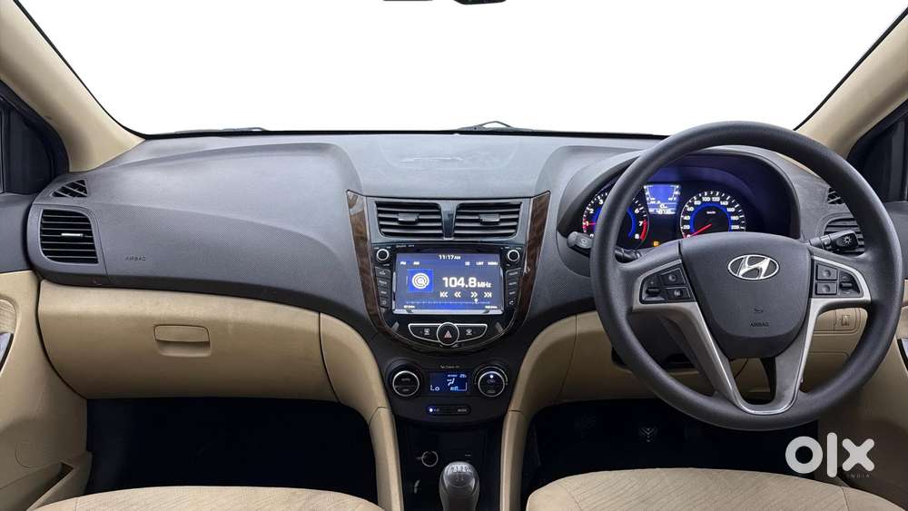 Hyundai Verna 1.6 Vtvt Sx, 2017, Petrol