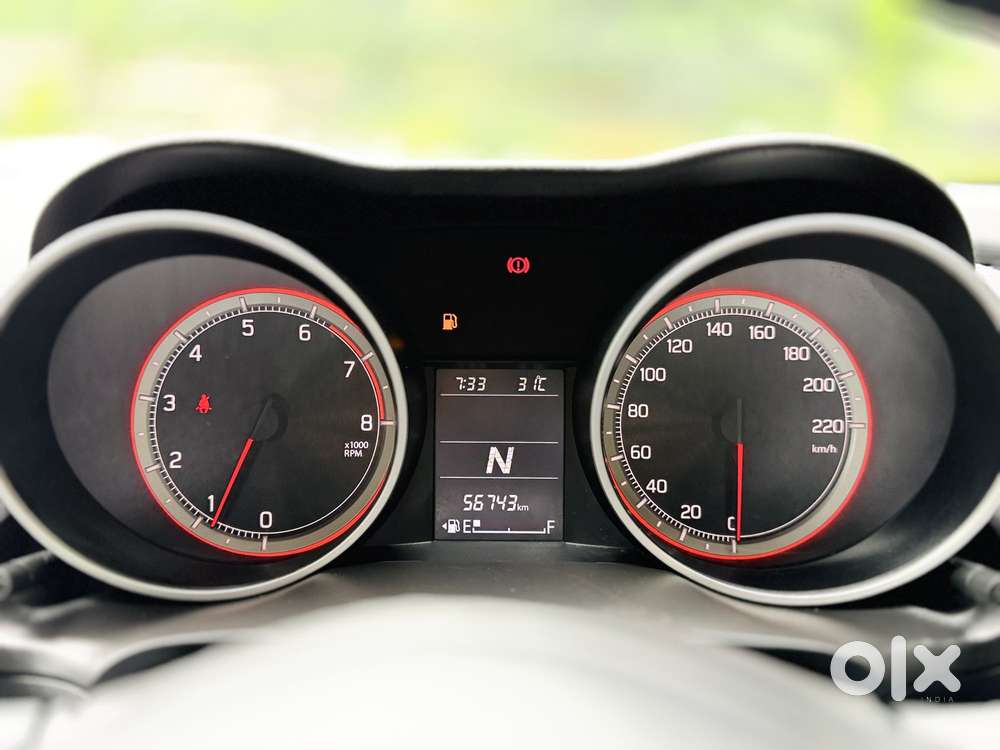Maruti Suzuki Swift Vxi Ags, 2023, Petrol