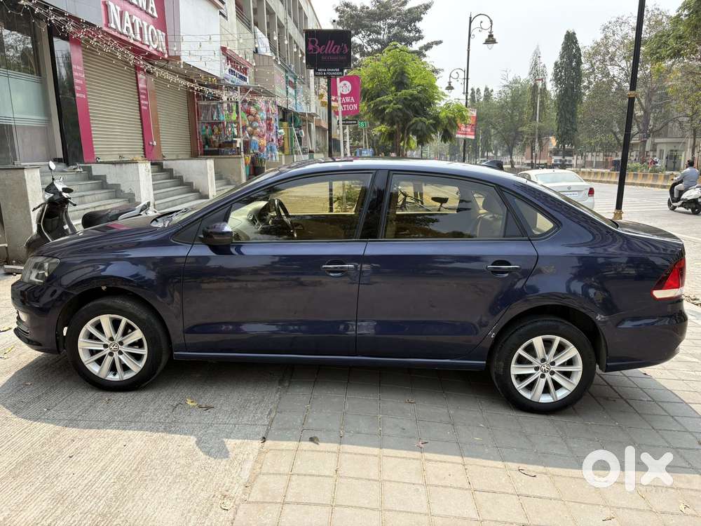 Volkswagen Vento 1.2 Tsi Highline Plus At, 2015, Petrol