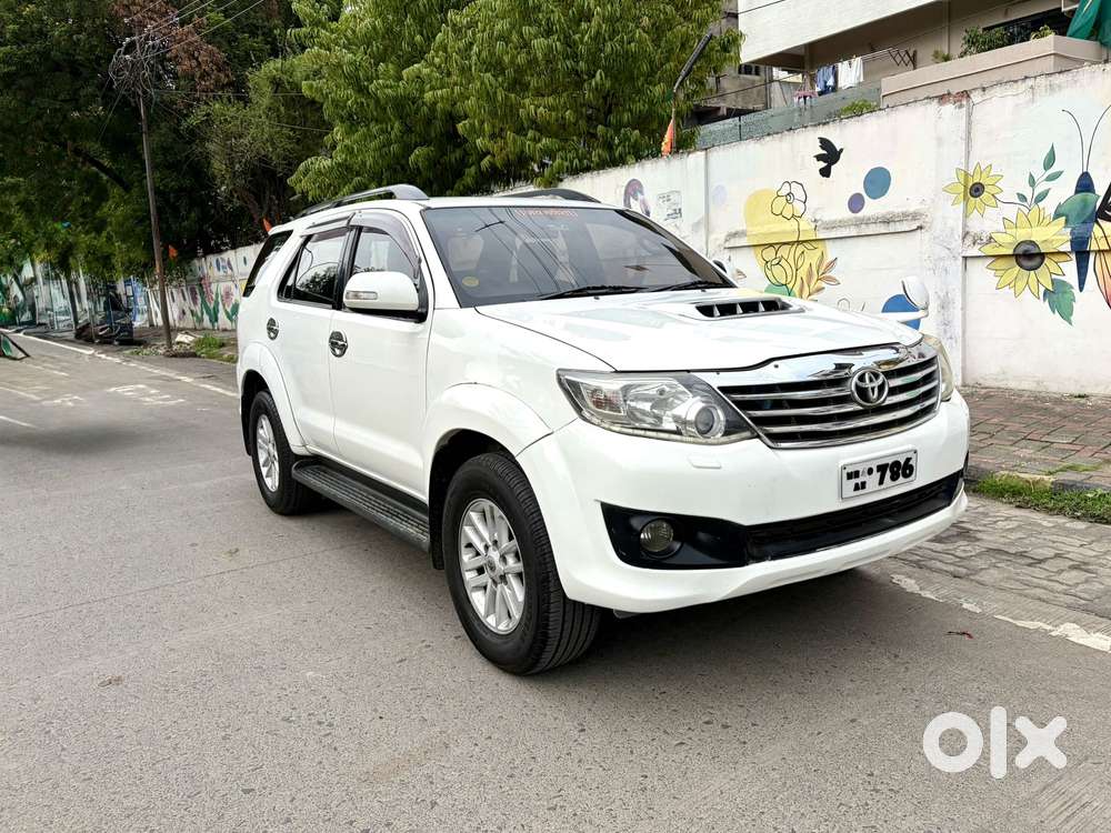 Toyota Fortuner 3.0 4x2 Automatic, 2013, Diesel