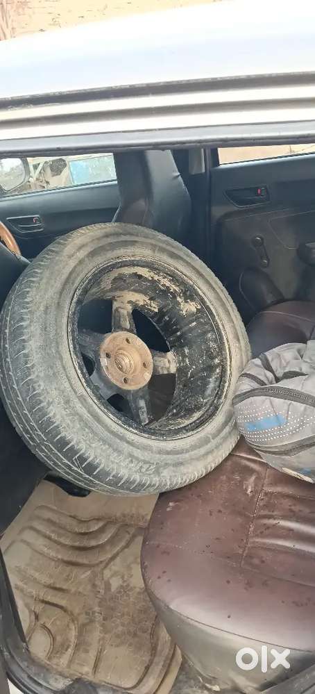 Maruti Suzuki Swift 2019 Cng & Hybrids 78000 Km Driven