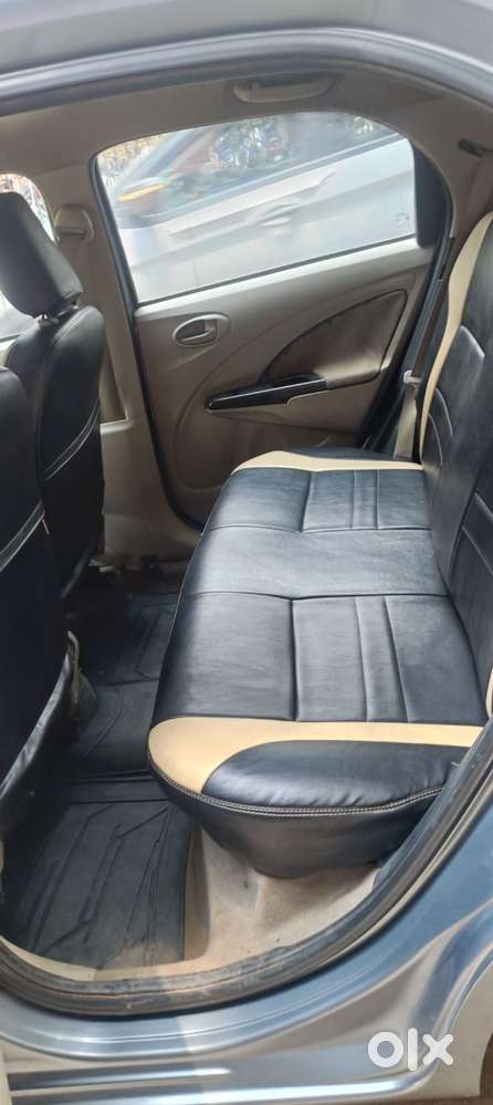 Toyota Etios Liva 1.2 Vx, 2016, Petrol