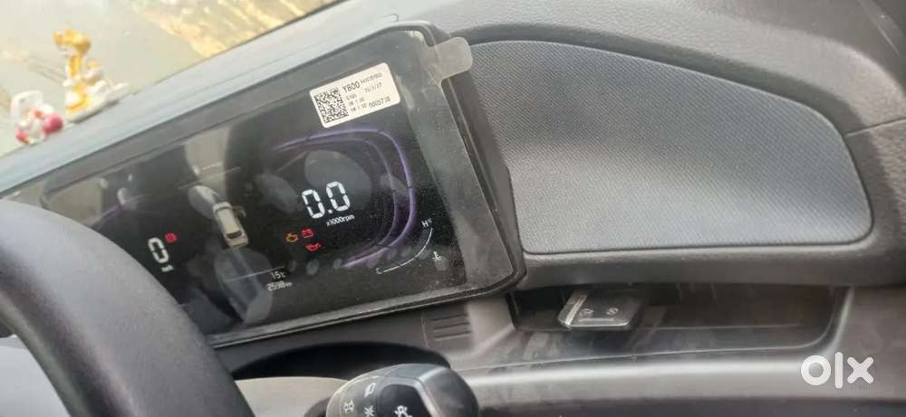 Kia Carens Clavis 2025 Petrol 3300 Km Driven