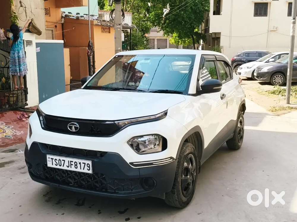 Tata Punch 2022 Petrol 12700 Km Driven