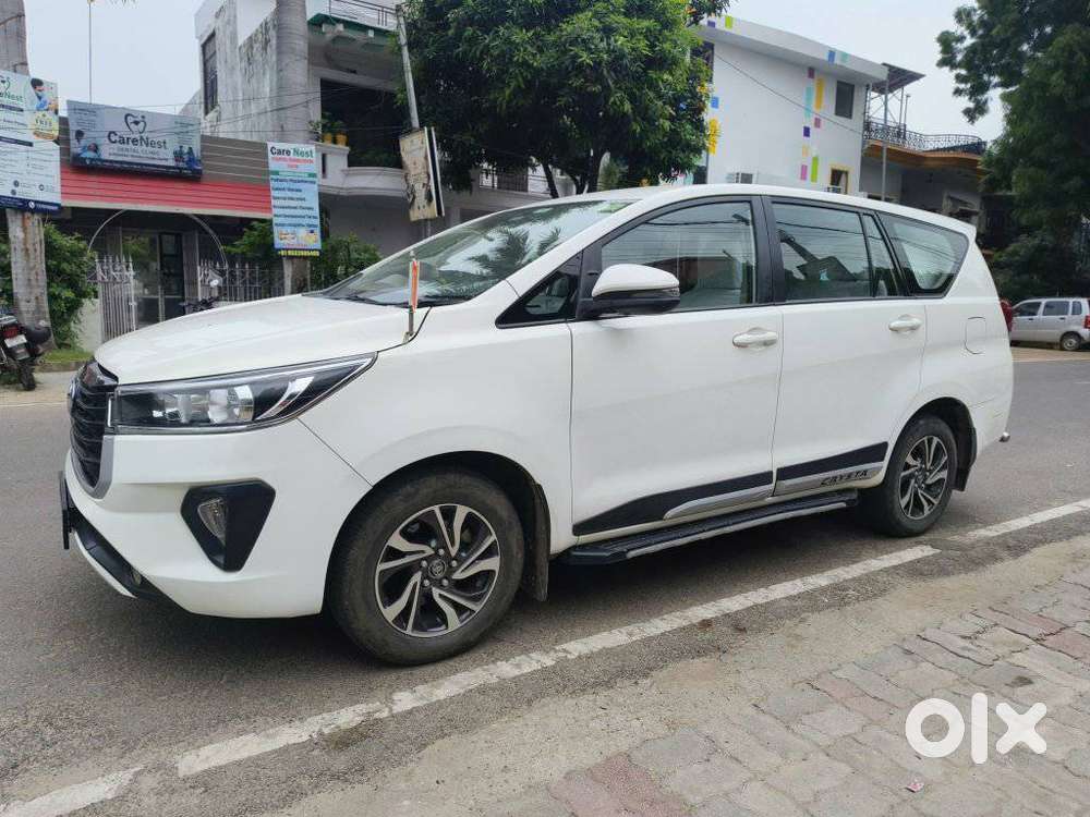 Toyota Innova Crysta 2.4 G Mt, 2021, Diesel