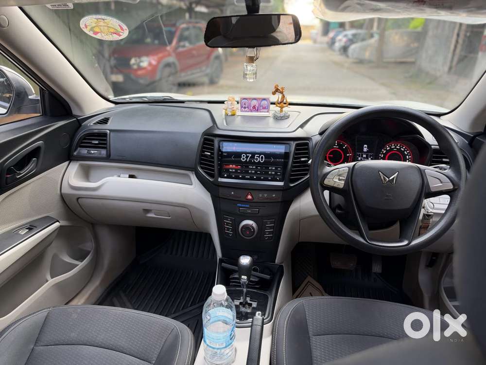 Mahindra Xuv300 W6 Amt Diesel, 2024, Diesel
