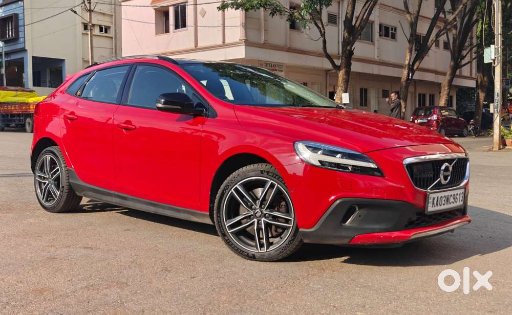 Volvo V40 Cross Country D3, 2018, Diesel
