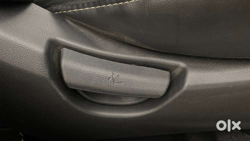 Hyundai Grand I10 [2017-2020] 1.2 Kappa Vtvt Sportz At, 2019, Petrol