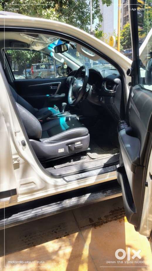 Toyota Fortuner [2021-ongoing] 2.8 2wd Diesel At, 2024, Diesel