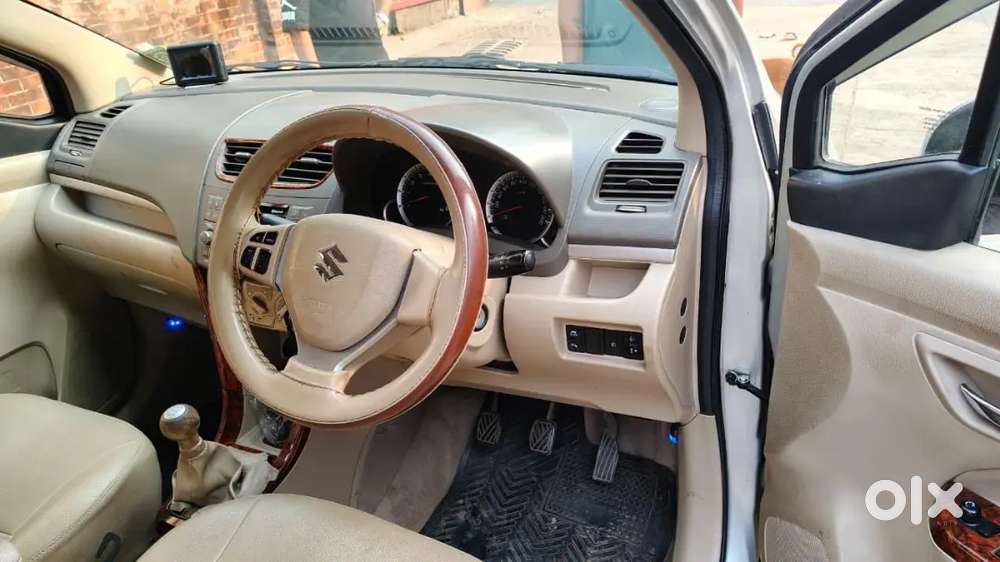 Maruti Suzuki Ertiga 2017