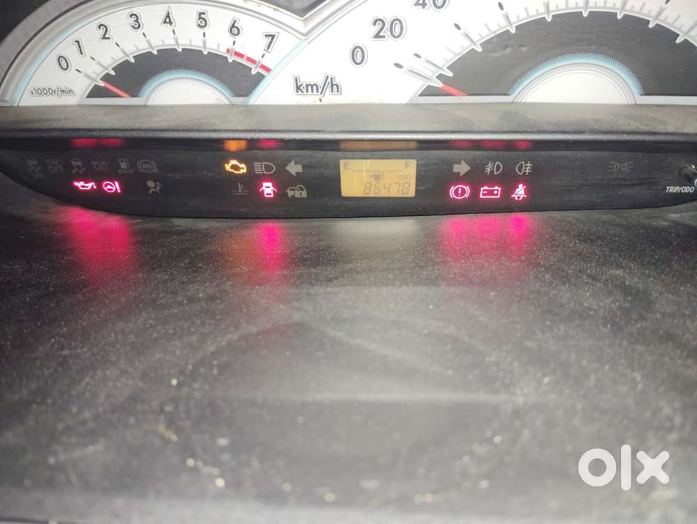 Toyota Etios Liva, 2011, Petrol