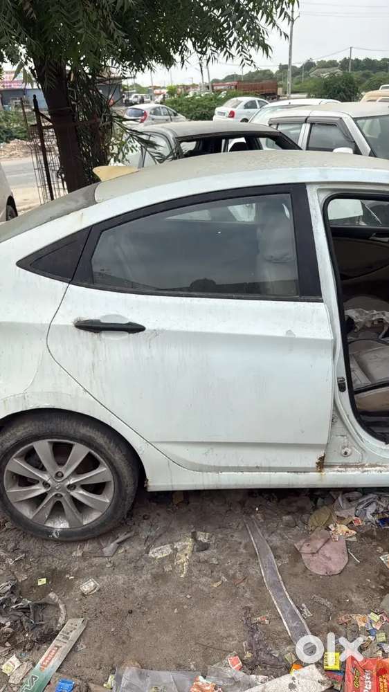 Hyundai Verna Diesel Manual 2012