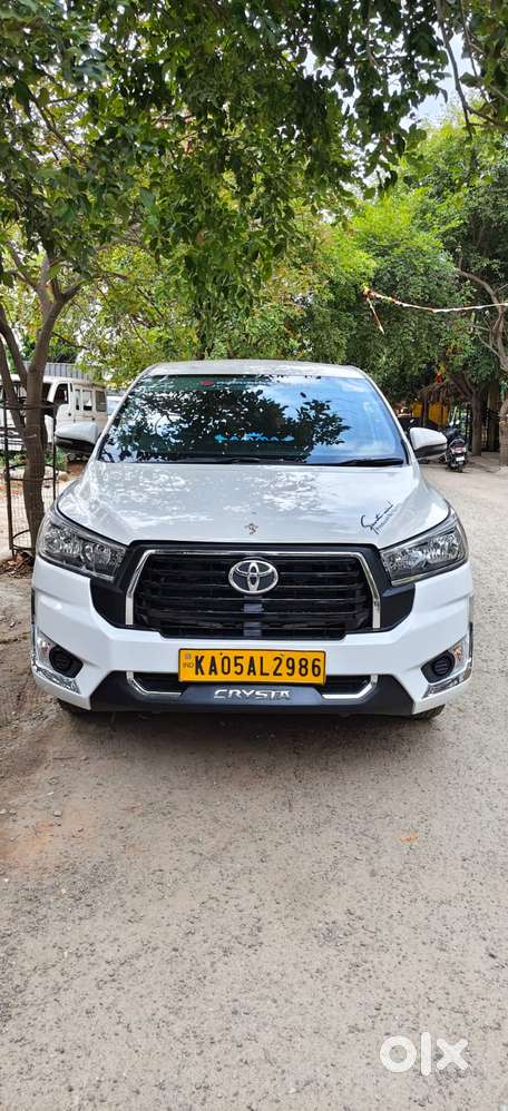 Toyota Innova Crysta 2.4 G Mt 8s, 2022, Diesel