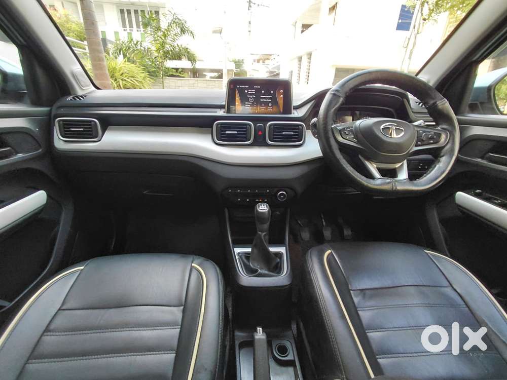 Tata Punch, 2022, Petrol