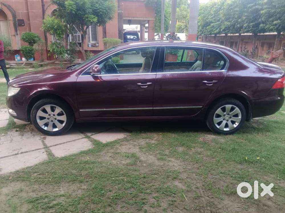 Skoda Superb Corporate 1.8 Tsi Mt, 2011, Petrol
