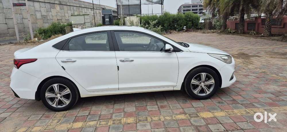 Hyundai Verna 1.6 Sx (o) Vtvt At, 2018, Cng & Hybrids