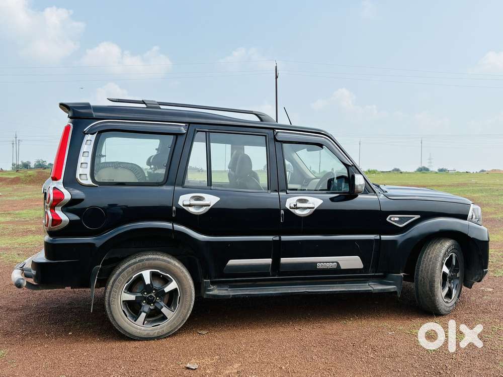 Mahindra Scorpio Classic 2.2 S 11 Mt 7 Str, 2024, Diesel