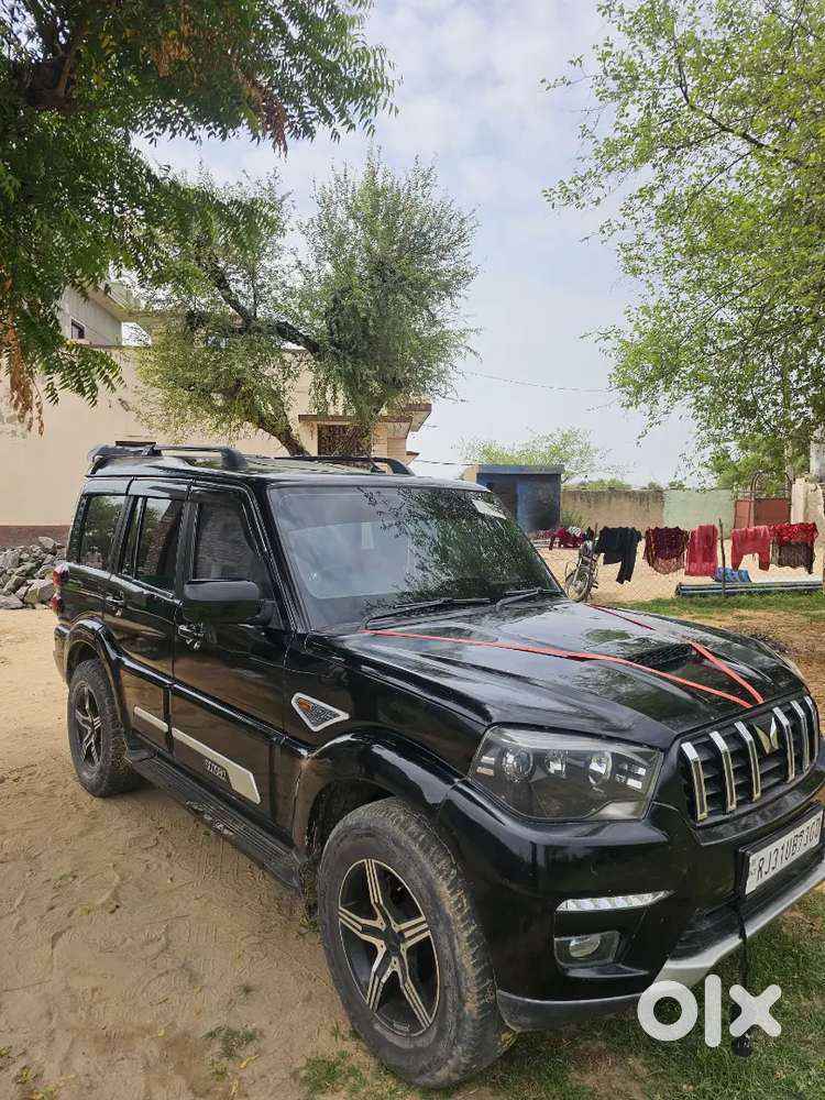 Mahindra Scorpio 2017 Diesel Well Maintained