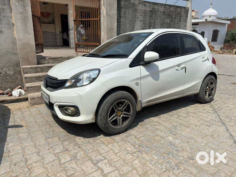 Honda Brio Cng & Hybrids Well Maintained