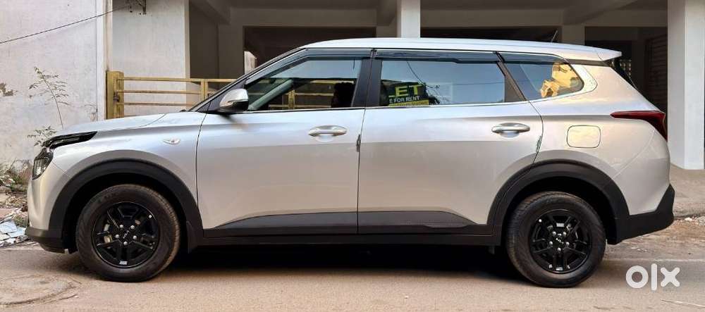 Kia Carens 1.5 Premium 7 Str, 2023, Petrol